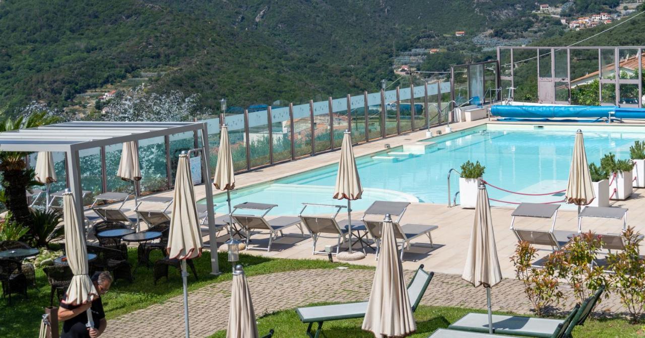 Residence Villa Il Casale - Appartamenti Wellness E Piscina Riscaldata Tovo San Giacomo Exterior photo