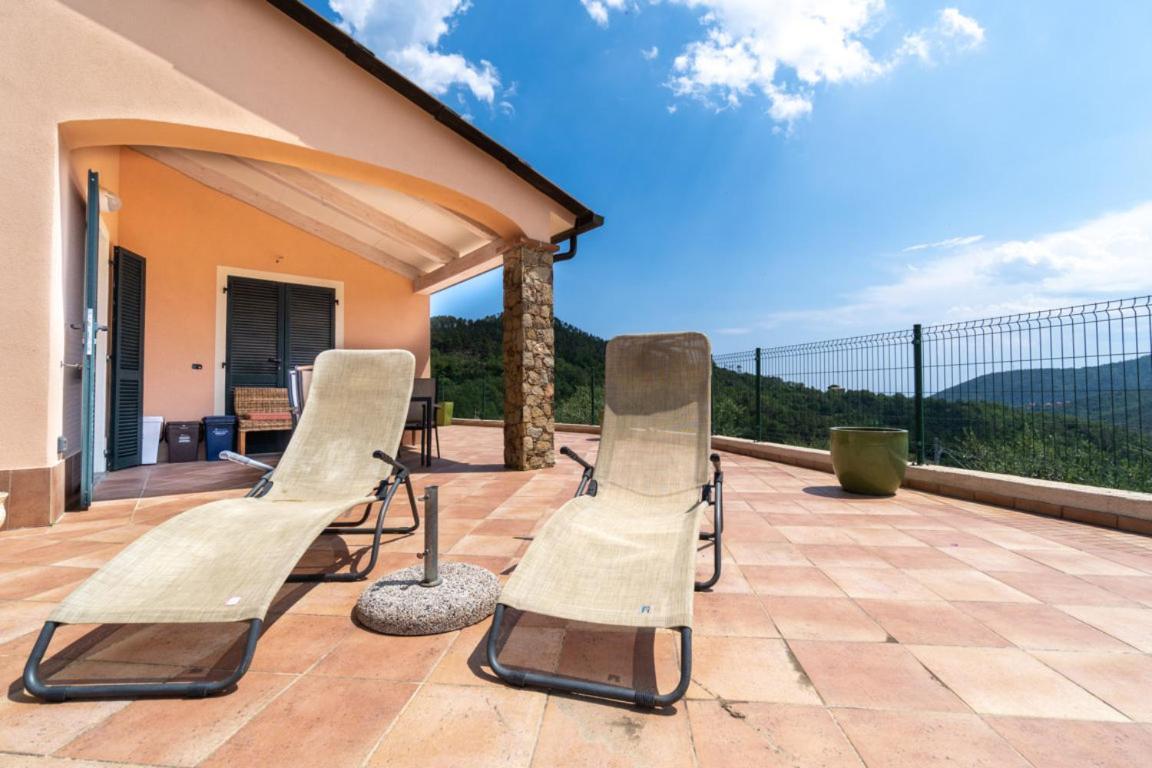 Residence Villa Il Casale - Appartamenti Wellness E Piscina Riscaldata Tovo San Giacomo Exterior photo